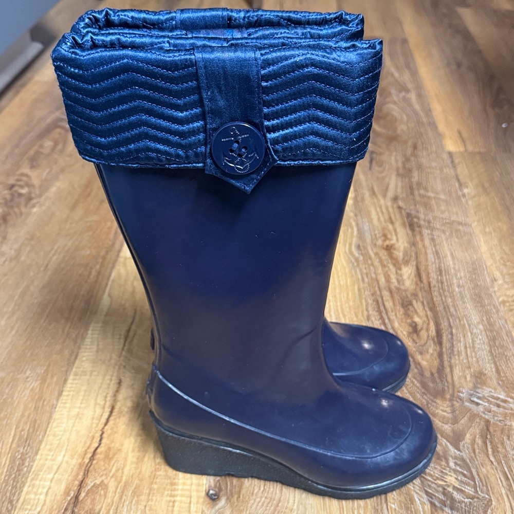 Sperry Women’s Navy Waterproof Rain Boots (2” Heel)(Size: 6M) EUC